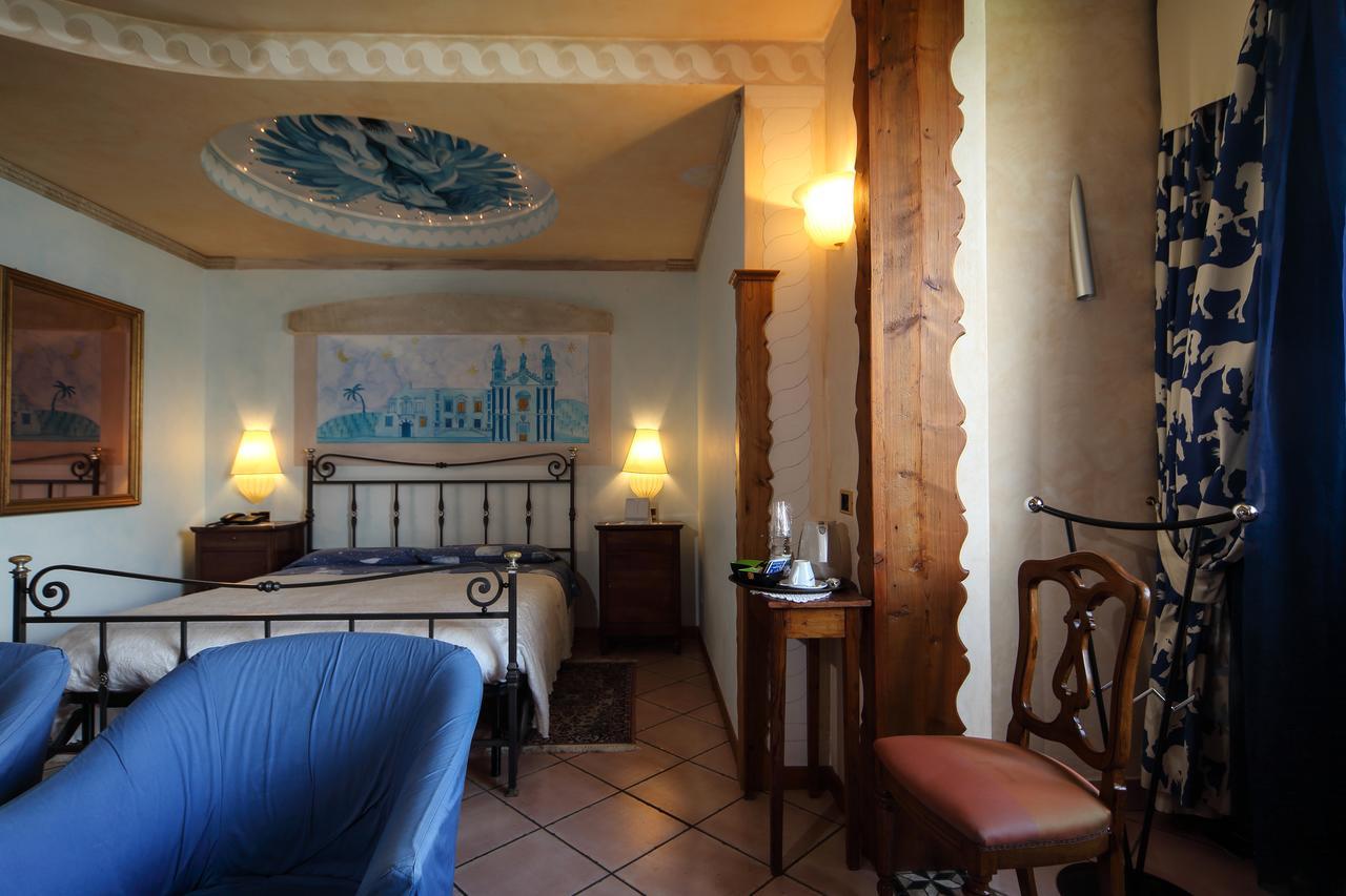 Albergo Ristorante Conca Azzurra Colico Esterno foto