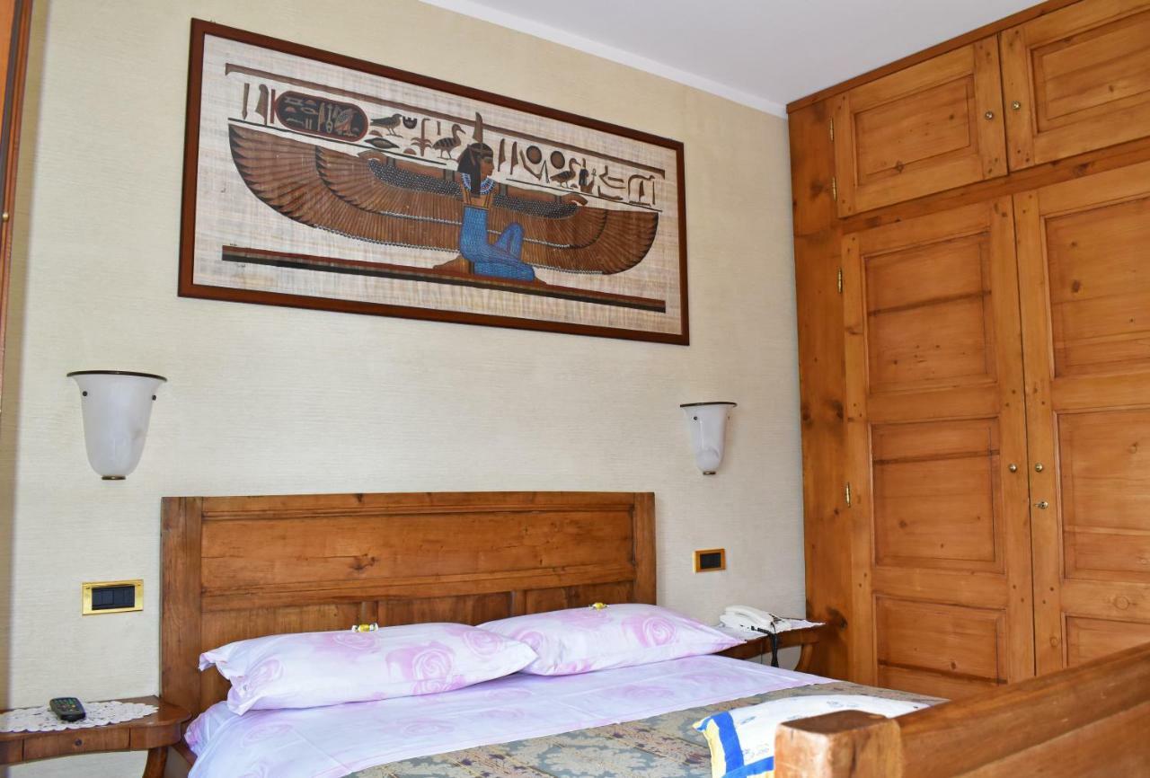 Albergo Ristorante Conca Azzurra Colico Esterno foto
