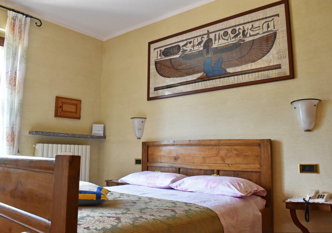 Albergo Ristorante Conca Azzurra Colico Esterno foto